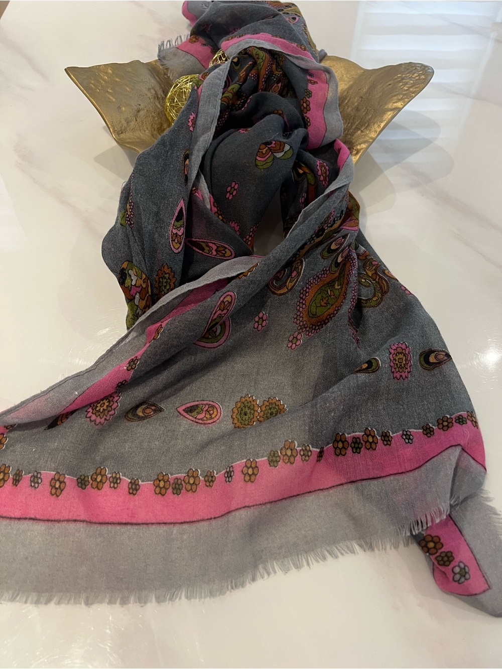 Fall ready eclectic scarf - Picture 3 of 5